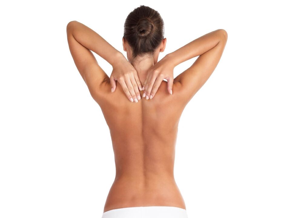 Mädchen mit Osteochondrose der Halsspalte